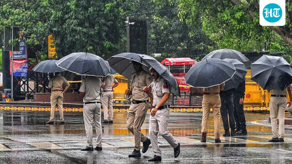 गुजरात में दो साल बाद नवरात्रि पर नाबालिग लड़की से रेप के आरोप में 5 को उम्रकैद की सजा; प्रत्येक पर ₹50,000 का जुर्माना लगाया गया