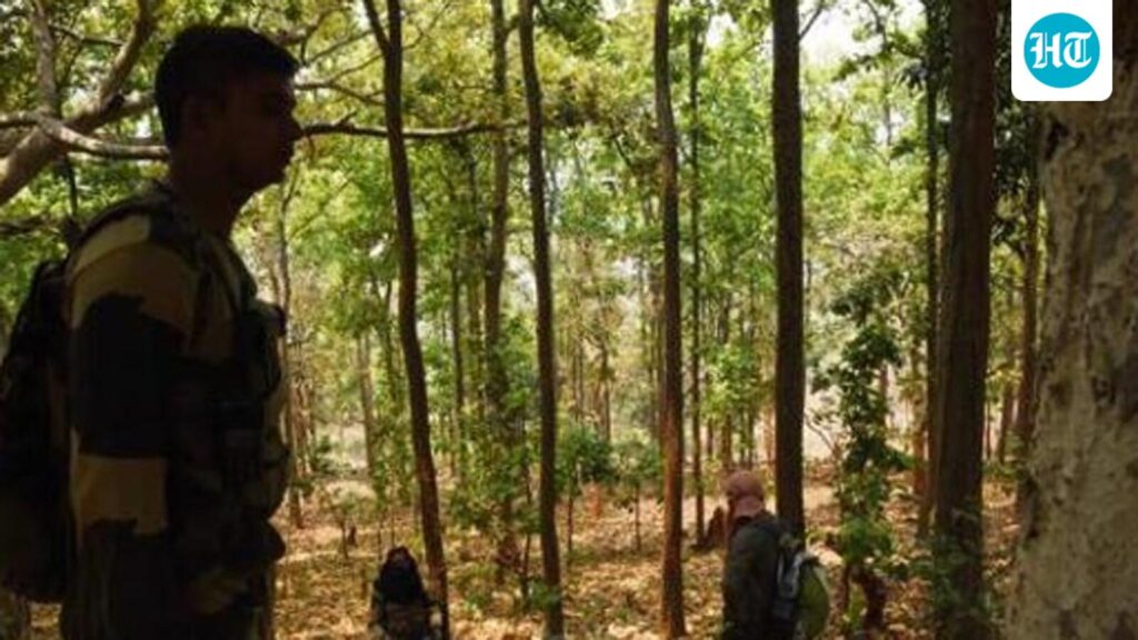 झारखंड पुलिस ने अंतिम शीर्ष माओवादी, 5 सहयोगियों के बारे में जानकारी देने वाले को नकद इनाम देने की घोषणा की